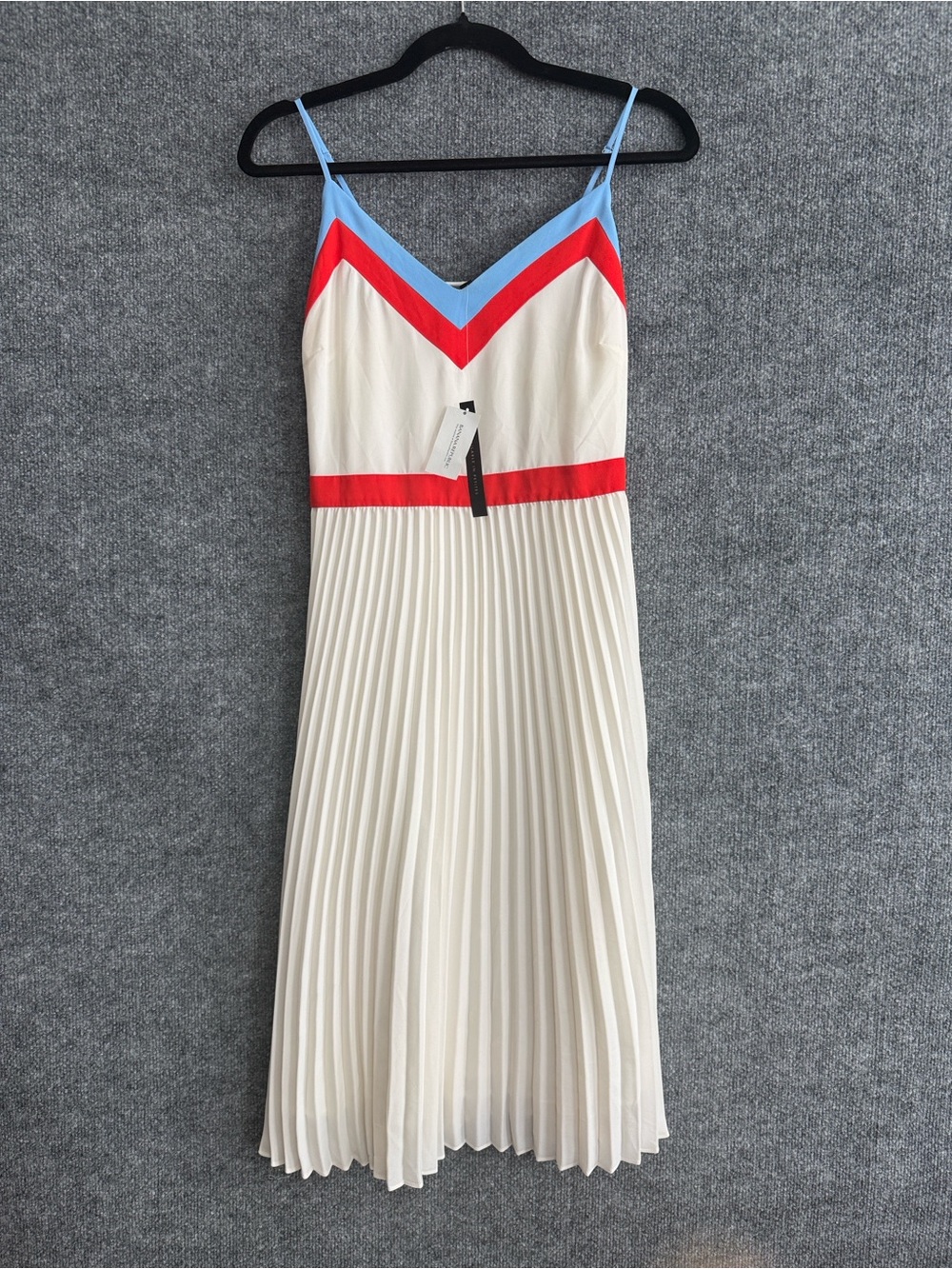 Banana Republic Pleated Midi Dress – Size 2 – NWT